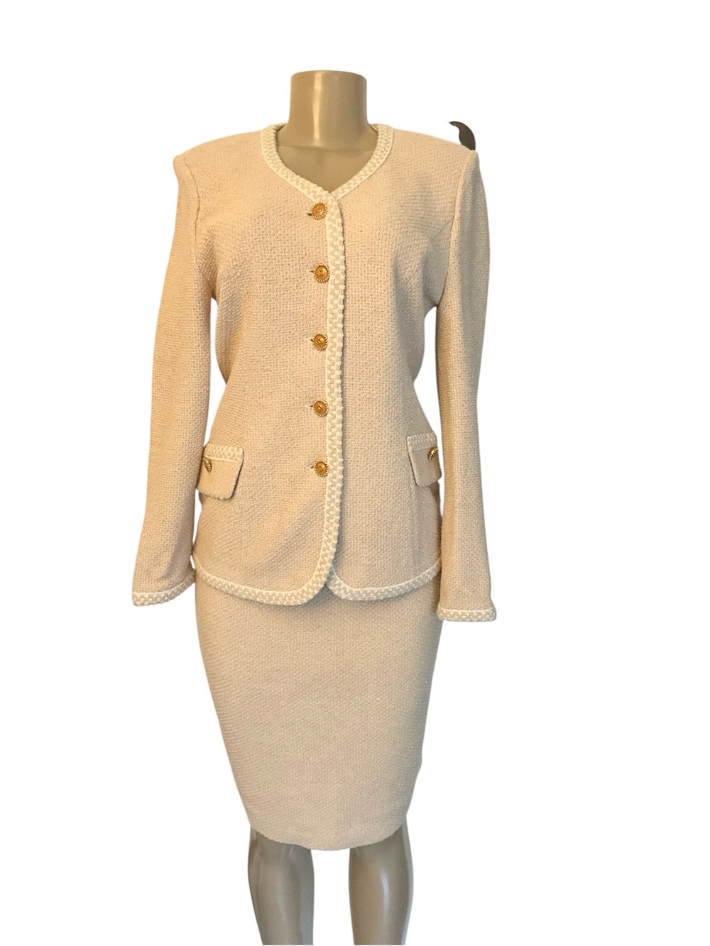 St. John Collection By Marie Gray Beige knit Jacket & Skirt size 4